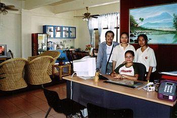 Jesselton Cabin Kota Kinabalu Exterior foto